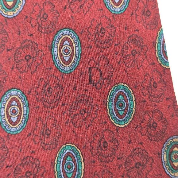 CHRISTIAN DIOR MONSIEUR VINTAGE SILK TIE RED MEDALLION SMOOTH 3.5" X 58" - Picture 2 of 4